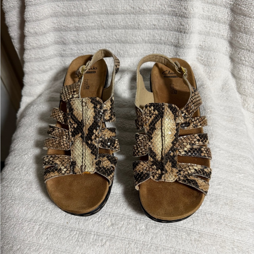 Clarks Lexi Marigold Women Snakeskin Slingback Sandal. Size 10